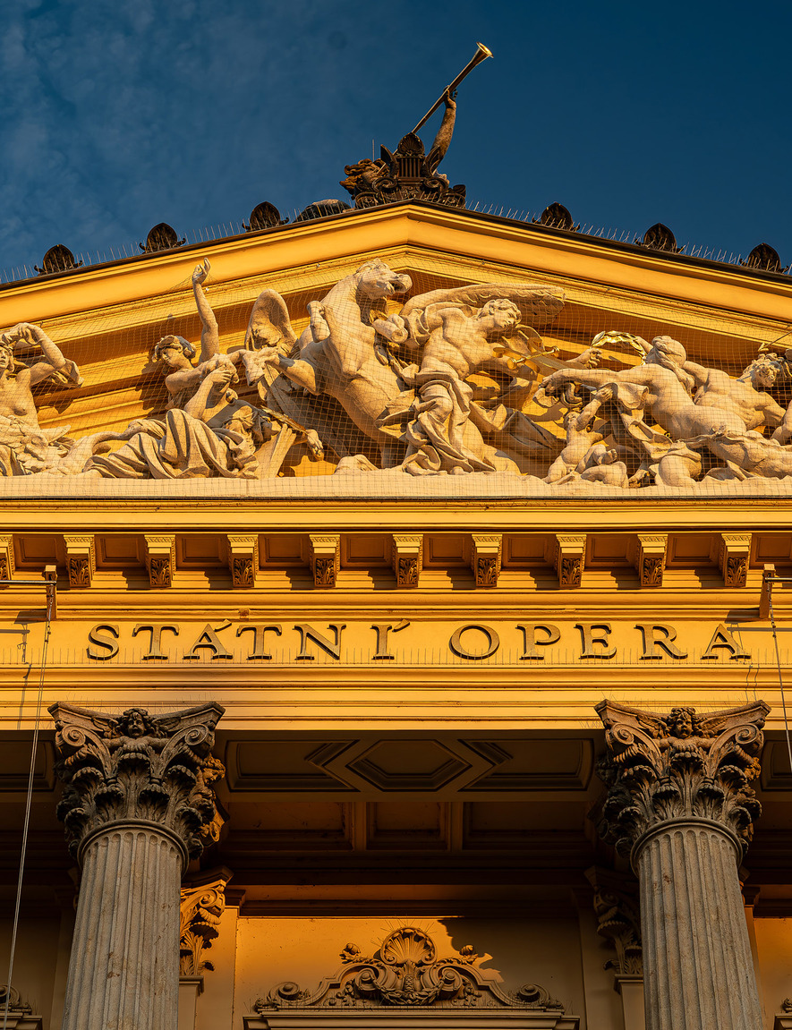 <b>Státní opera</b>
